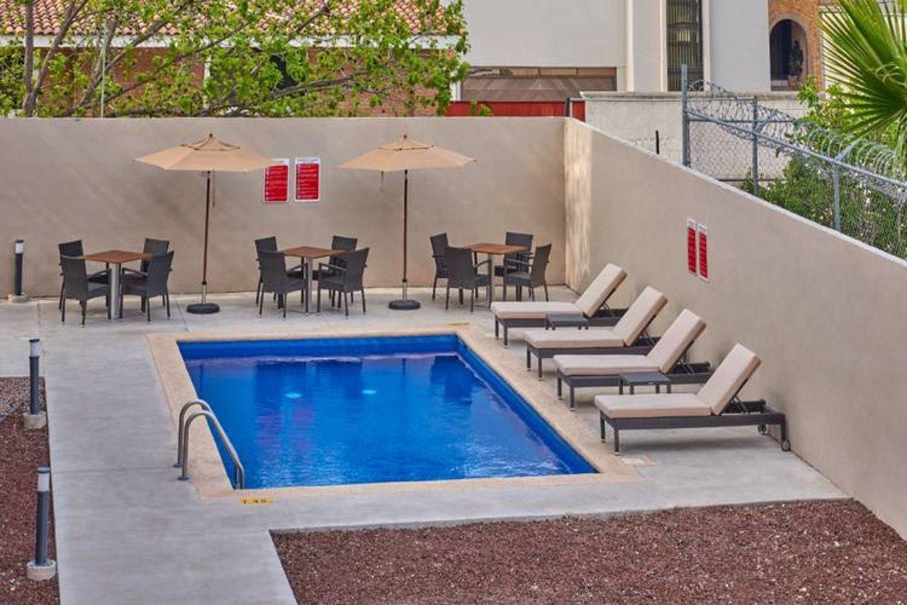 Apodaca Extended Suites Monterrey Aeropuerto المظهر الخارجي الصورة